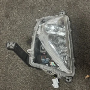 Genuine Toyota Prius 2016-2018 Front Passenger Side Fog Light