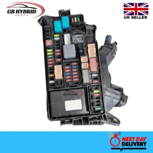 Toyota Prius 2016 - 2022 Front Engine Fuse Box