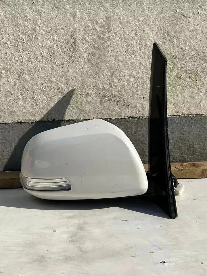 Genuine Toyota Estima Right side mirror 2007-2015 White - Image 3
